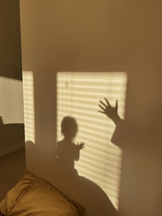 Why Screen-Free Play Still Matters (Especially for Young Kids)